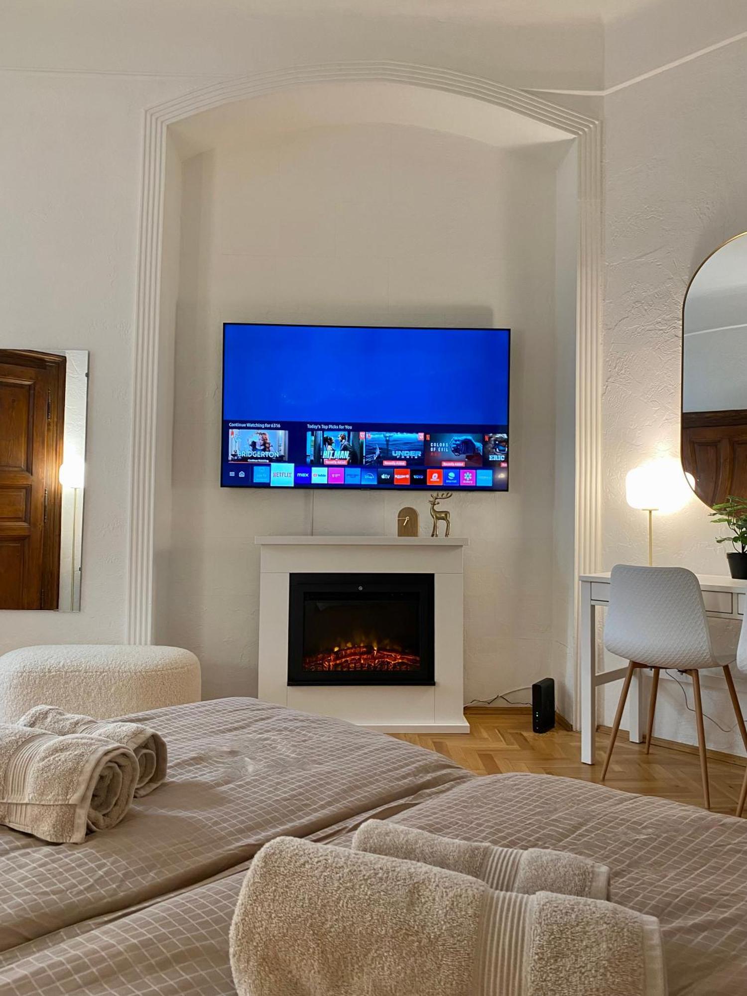Romantic City Centre Flat - Alexandra Apartment Budapest Kültér fotó
